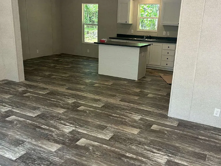 110 Willie Mae Ct — Photo 2
