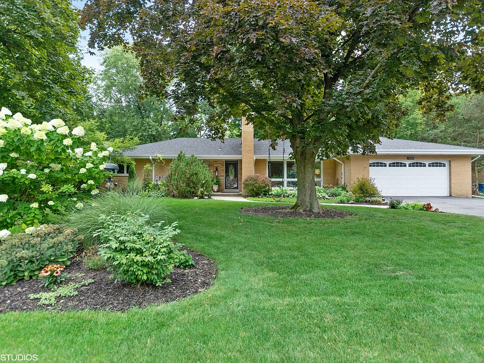1st image of 12533 S 69th Ct