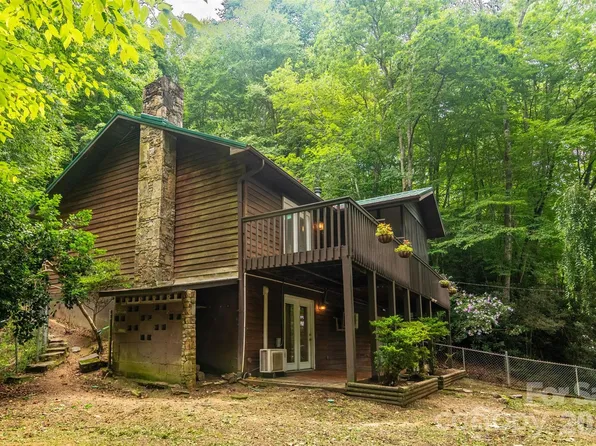 4105 Pickens Hwy, Rosman, NC 28772