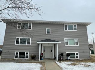 1406 N Mantorville Ave #3, Kasson, MN 55944