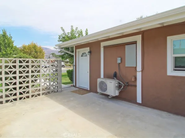 26973 Stratford St #B, Highland, CA 92346