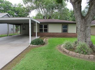 804 Avenue F, El Campo, TX 77437