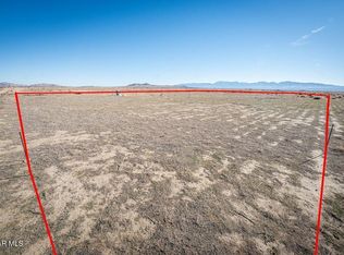 Corner Ave E #K8-96, Lancaster, CA 93535