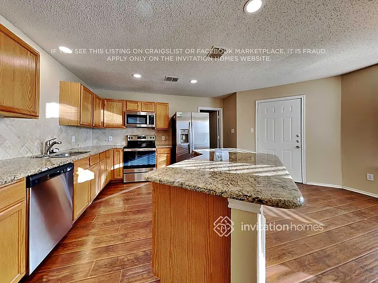 2100 Collington Dr — Photo 6