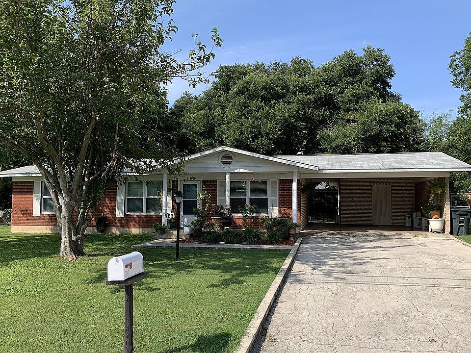 1st image of 236 Seville Dr