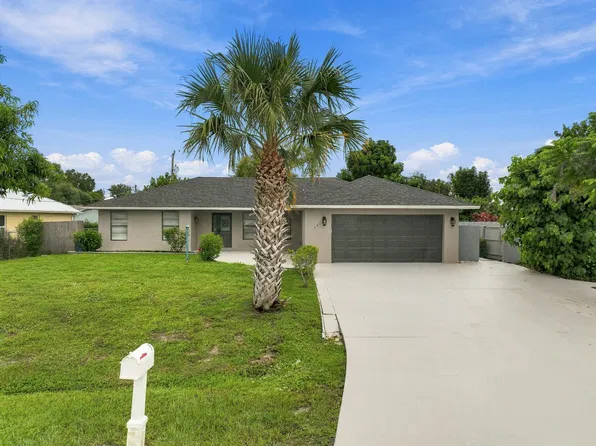 680 SW COLLEEN Avenue, Port St Lucie, FL 34983