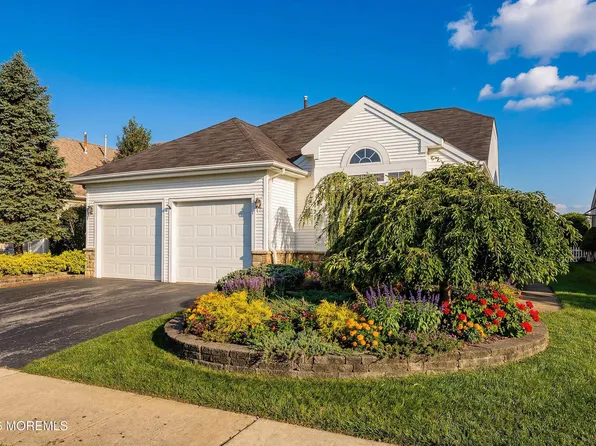 10 Arcadia Drive, Manchester, NJ 08759