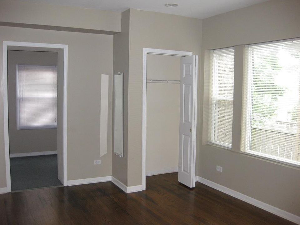 1st image of 2837 N Richmond St #1