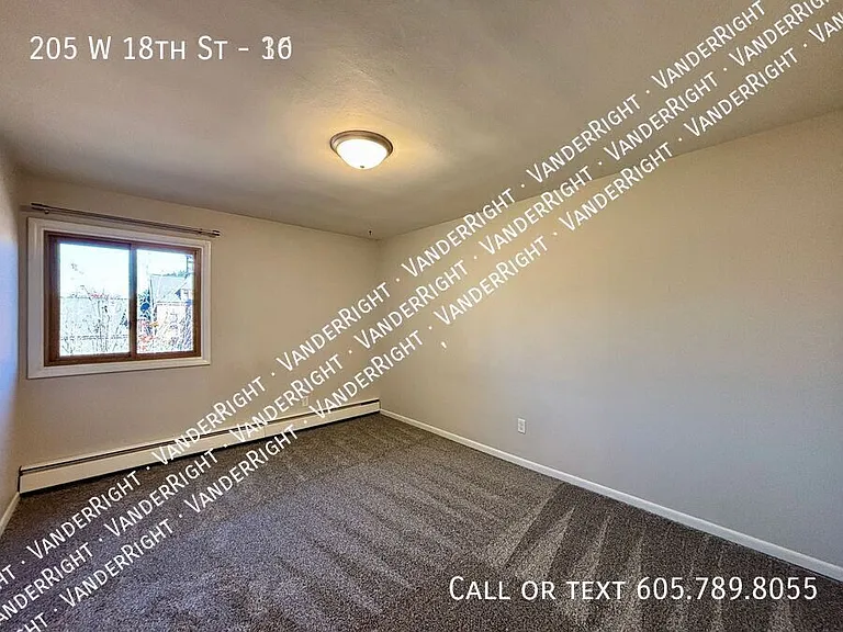 Carriage Hills Apartments — Photo 15