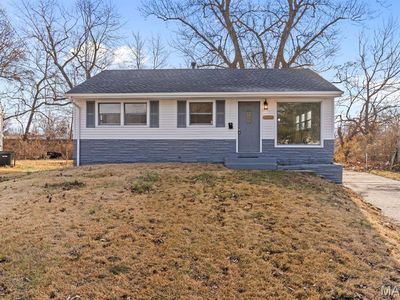 10500 Prestwick Dr, Saint Louis, MO, 63137