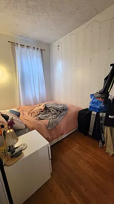 Rented by New York Dwellings LLC | media 8