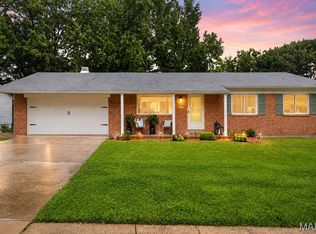 4131 Lockport Dr, Bridgeton, MO 63044
