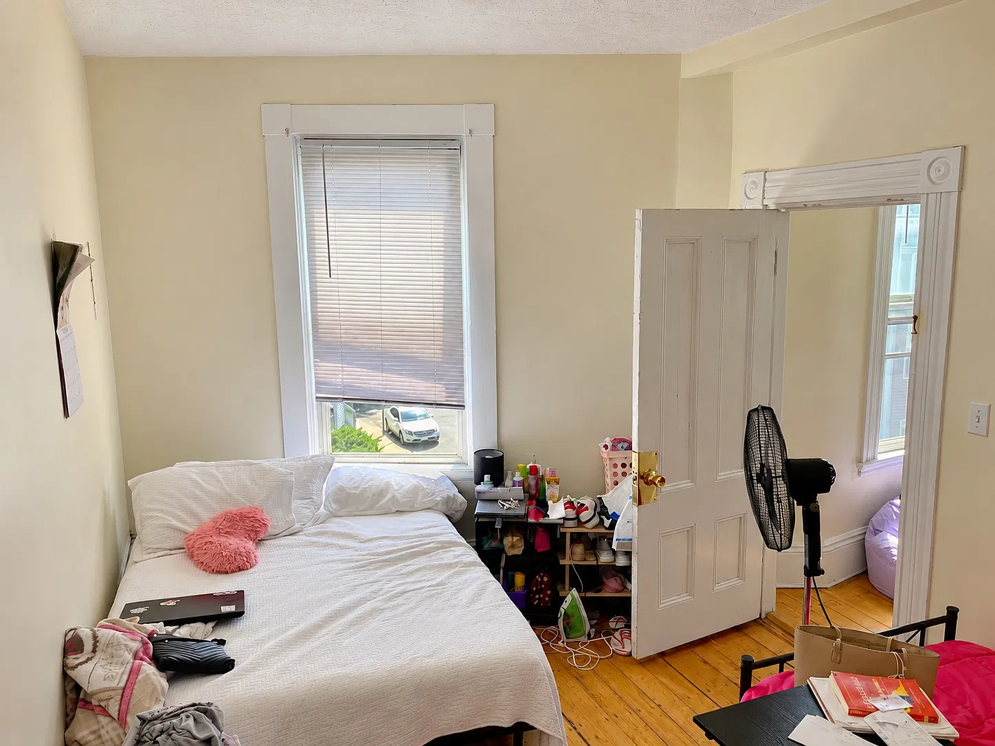 4 bed, 1200 sqft, $4,000 — Photo 3