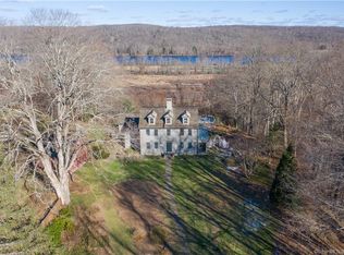 946 Saybrook Rd, Haddam, CT 06438