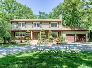 278 Union Hill Rd, Manalapan, NJ 07726