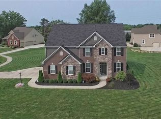 36 Lexington Way, Aurora, OH 44202