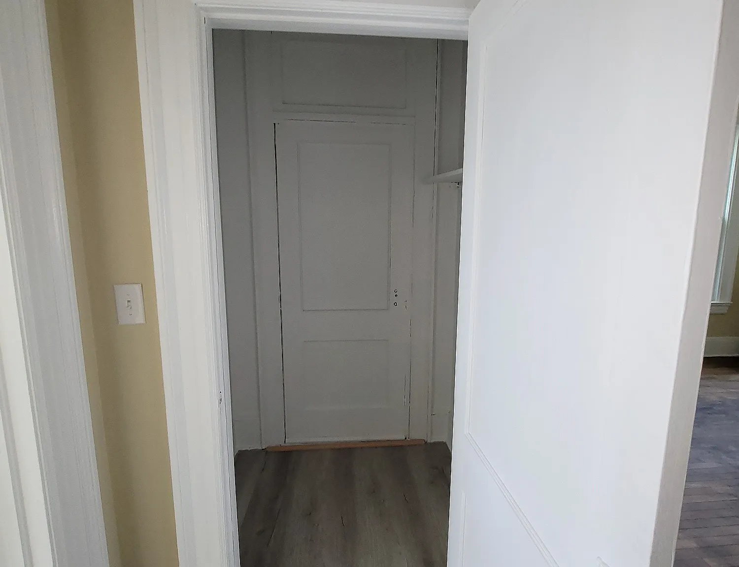 1820 Division - Right Side — Photo 4