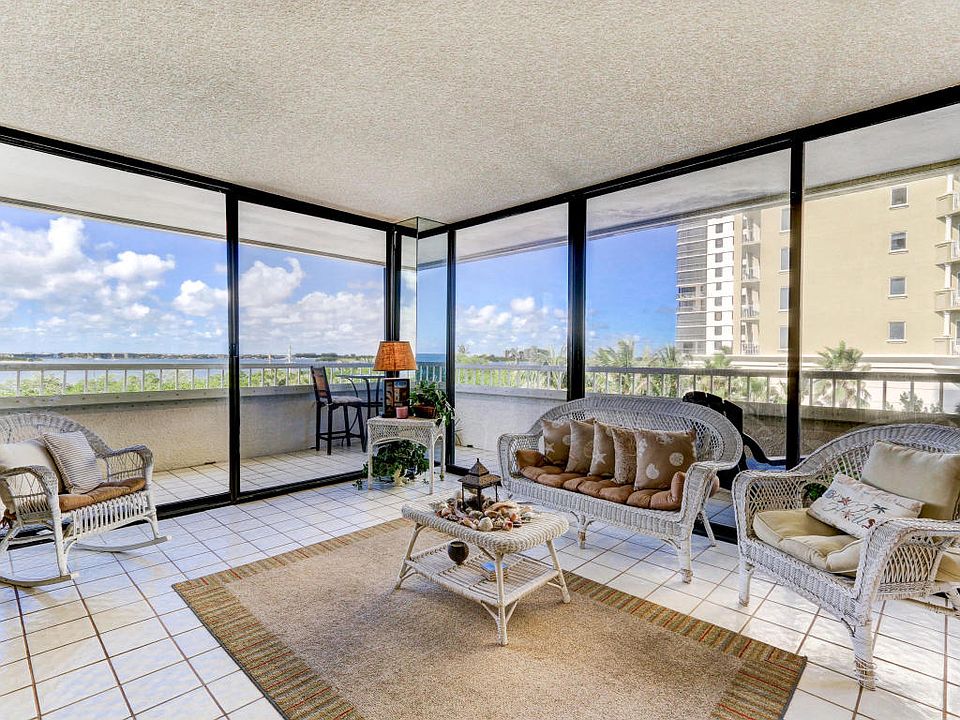 NW view to intracoastal from living area