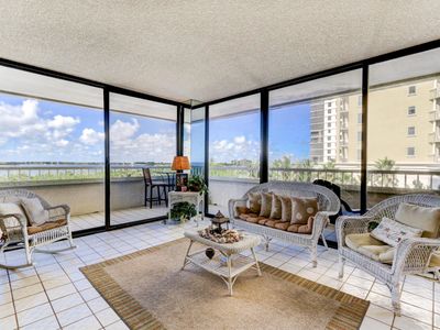 5280 N Ocean Dr APT 1D, Riviera Beach, FL, 33404