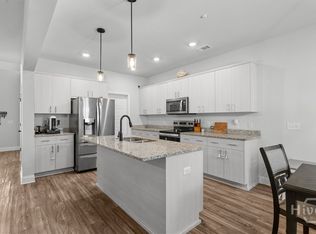 291 Timberlake Dr, Guyton, GA 31312