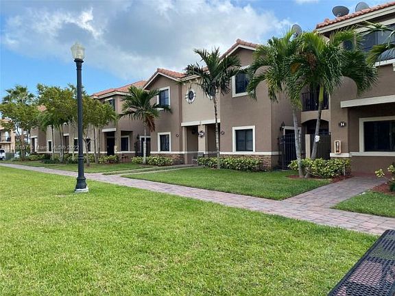 3rd image of 22501 SW 88th Pl #1225