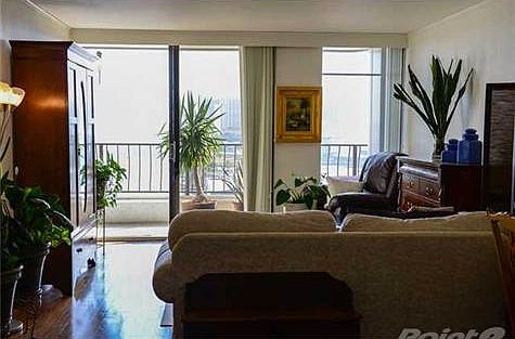 2nd image of 555 NE 15th St APT 21J