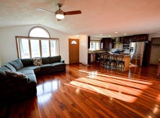 2144 W Hiawatha Dr, Appleton, WI 54914