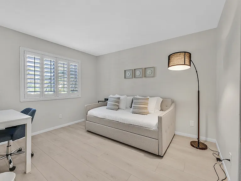 9532 Sunken Reef Cir — Photo 13