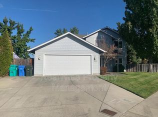 2039 Opie Pl, Grants Pass, OR 97527