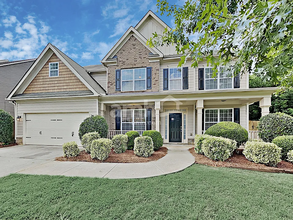 228 Oakland Way