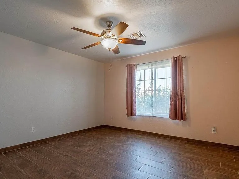 3849 W 25th Pl — Photo 16