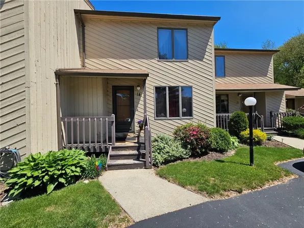 14 Kristee Cir, West Warwick, RI 02893