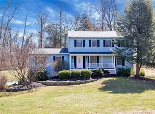 11 Flower Rd, Hopewell Junction, NY 12533