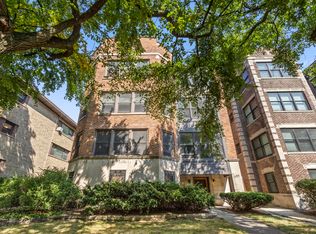 497 Sheridan Rd APT 3, Evanston, IL 60202