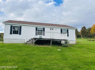 835 Ash Grove Rd, Cambridge, NY 12816