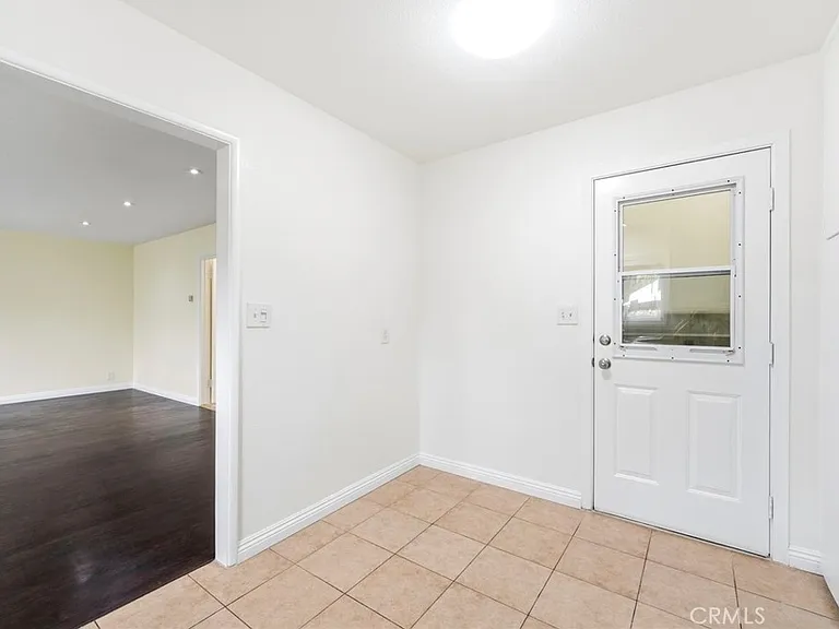703 S Harbor Blvd — Photo 39