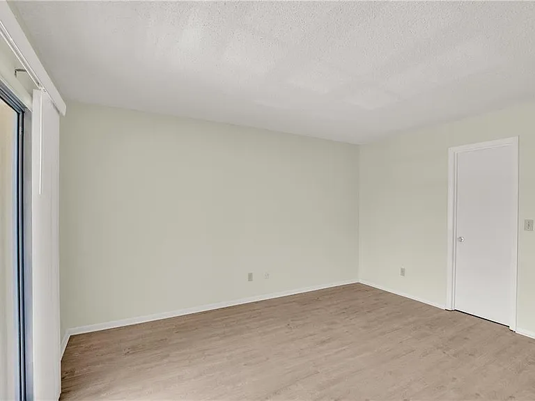 16 Vista Palm Ln #204 — Photo 19