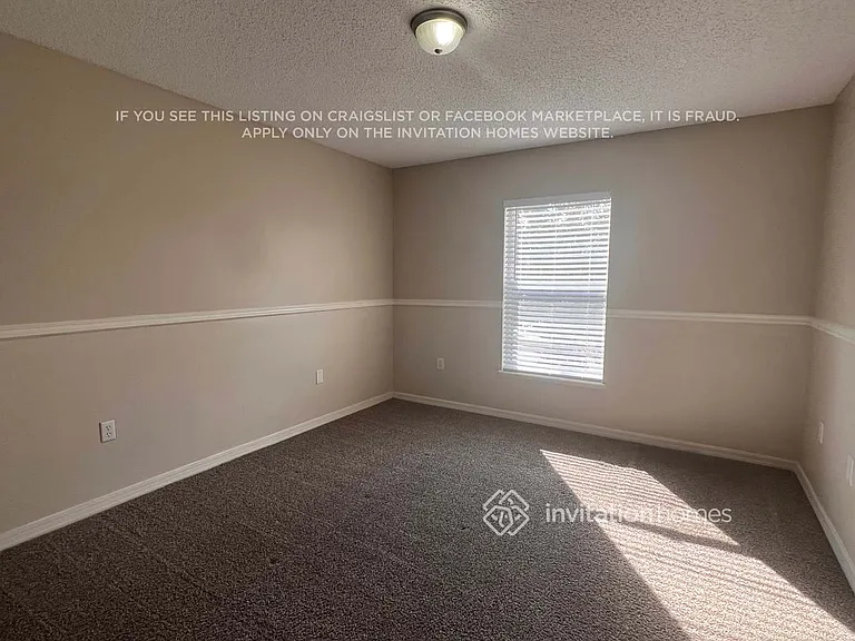 14715 Tully Woods Ct — Photo 10