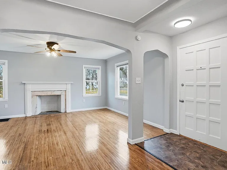 724 Brookley Blvd — Photo 11