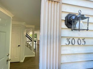 3003 Braxton Wood Ct, Fairfax, VA 22031