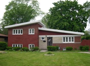 441 Beverly Dr, Wilmette, IL 60091