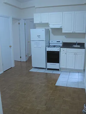 Rented by City & Suburban | media 41