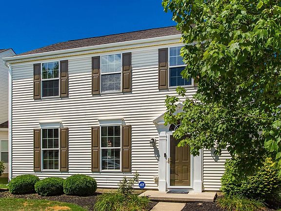 4th image of 7242 Alma Terrace Dr