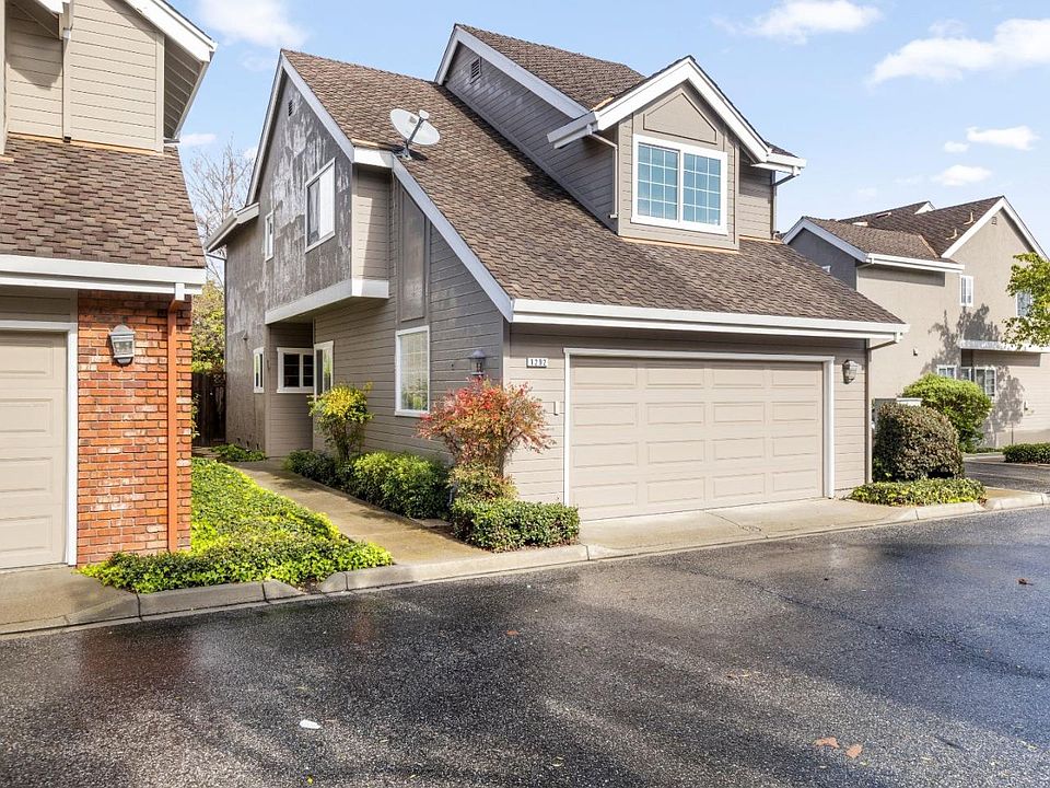 1st image of 1292 Foxwood Way
