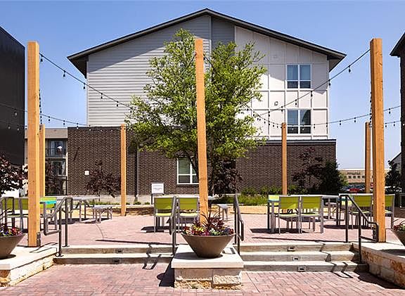 5th image of 7150 Van Tuyl Pkwy #1302
