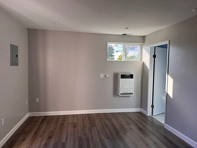 3421 Wyman St — Photo 6