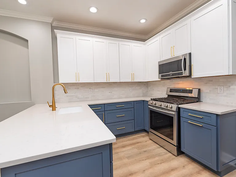 10109 Hayfield Way — Photo 2