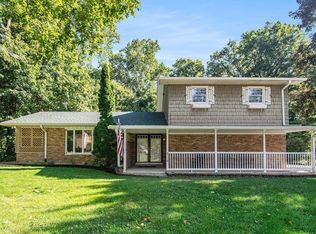 434 E Wildwood Dr, Warsaw, IN 46580