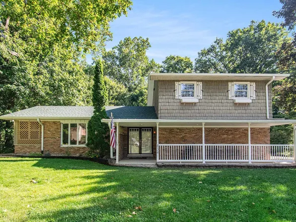 434 E Wildwood Dr, Warsaw, IN 46580