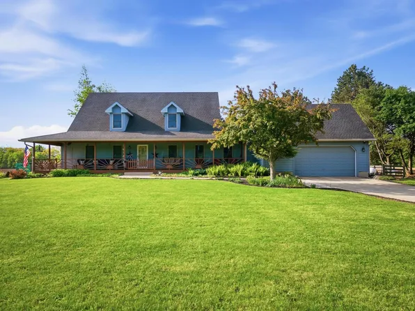 5105 Goodson Rd, West Jefferson, OH 43162